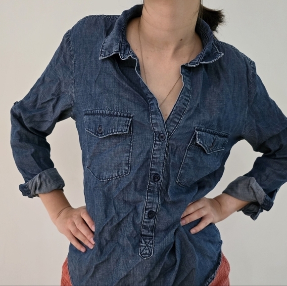 ANTHROPOLOGIE CLOTH & STONE  chambray Popover BLOUSE - M - Picture 1 of 11